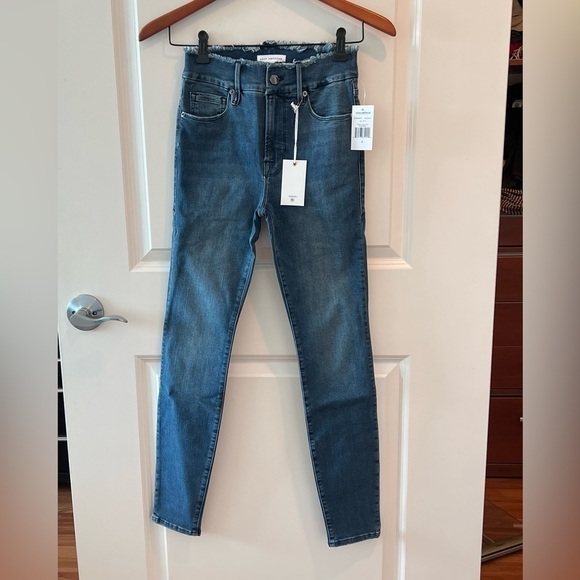 NWT GOOD AMERICAN GOOD LEGS FRAY WAISTBAND SIZE 0 - Picture 5 of 16